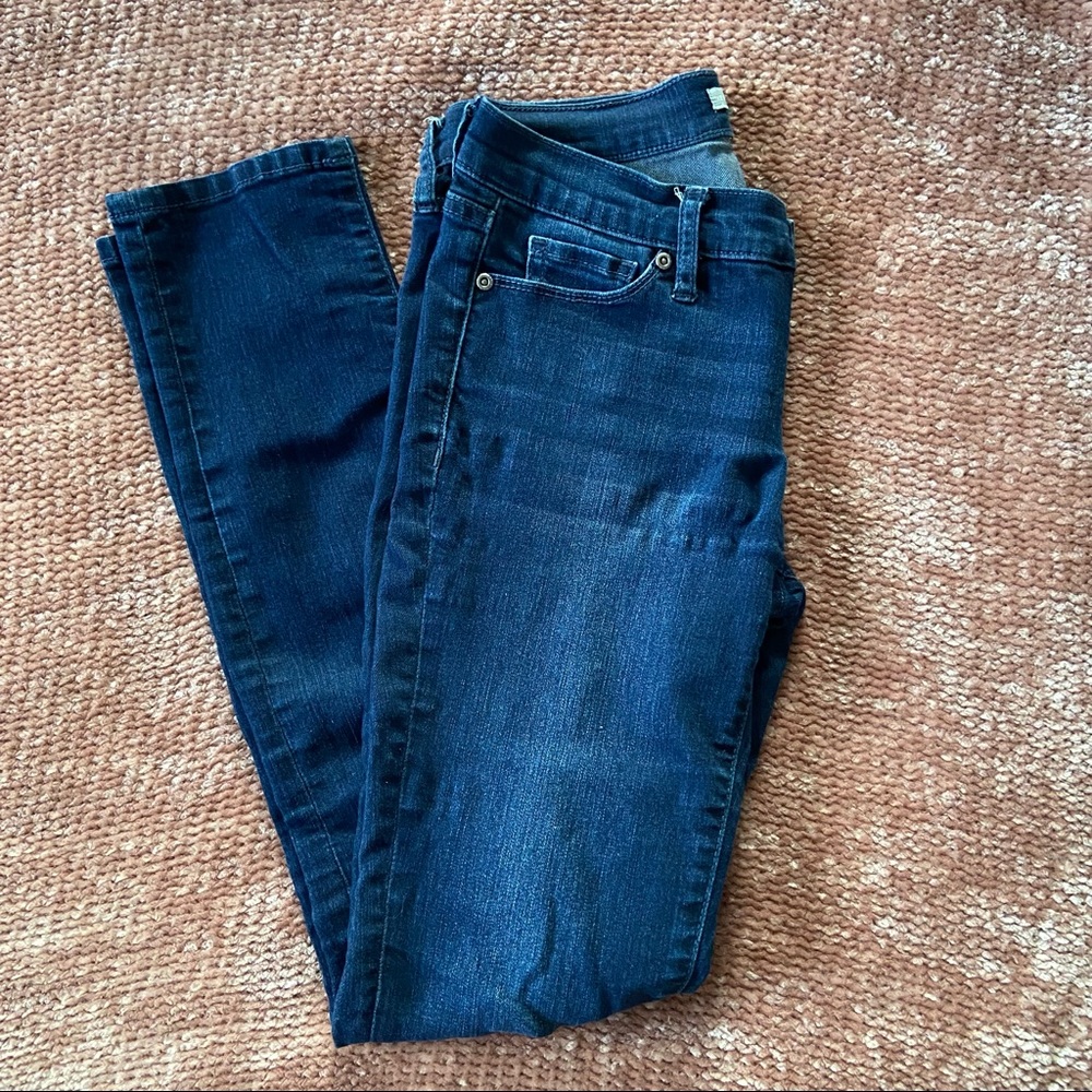 New York & Company Dark Wash Jeans Size 4